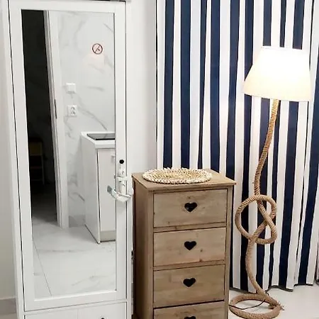 Astoria Pokoje I Apartamenty * Dźwirzyno