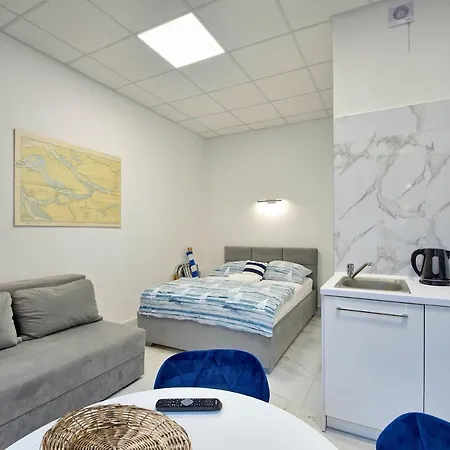 Affittacamere Astoria Pokoje I Apartamenty Dźwirzyno