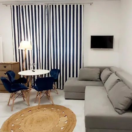 Astoria Pokoje I Apartamenty * Dźwirzyno