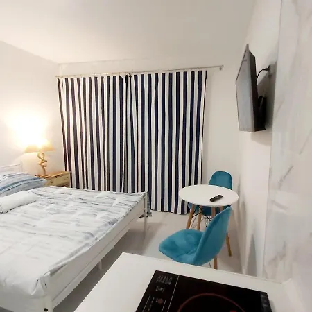 Astoria Pokoje I Apartamenty