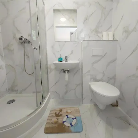 Astoria Pokoje I Apartamenty